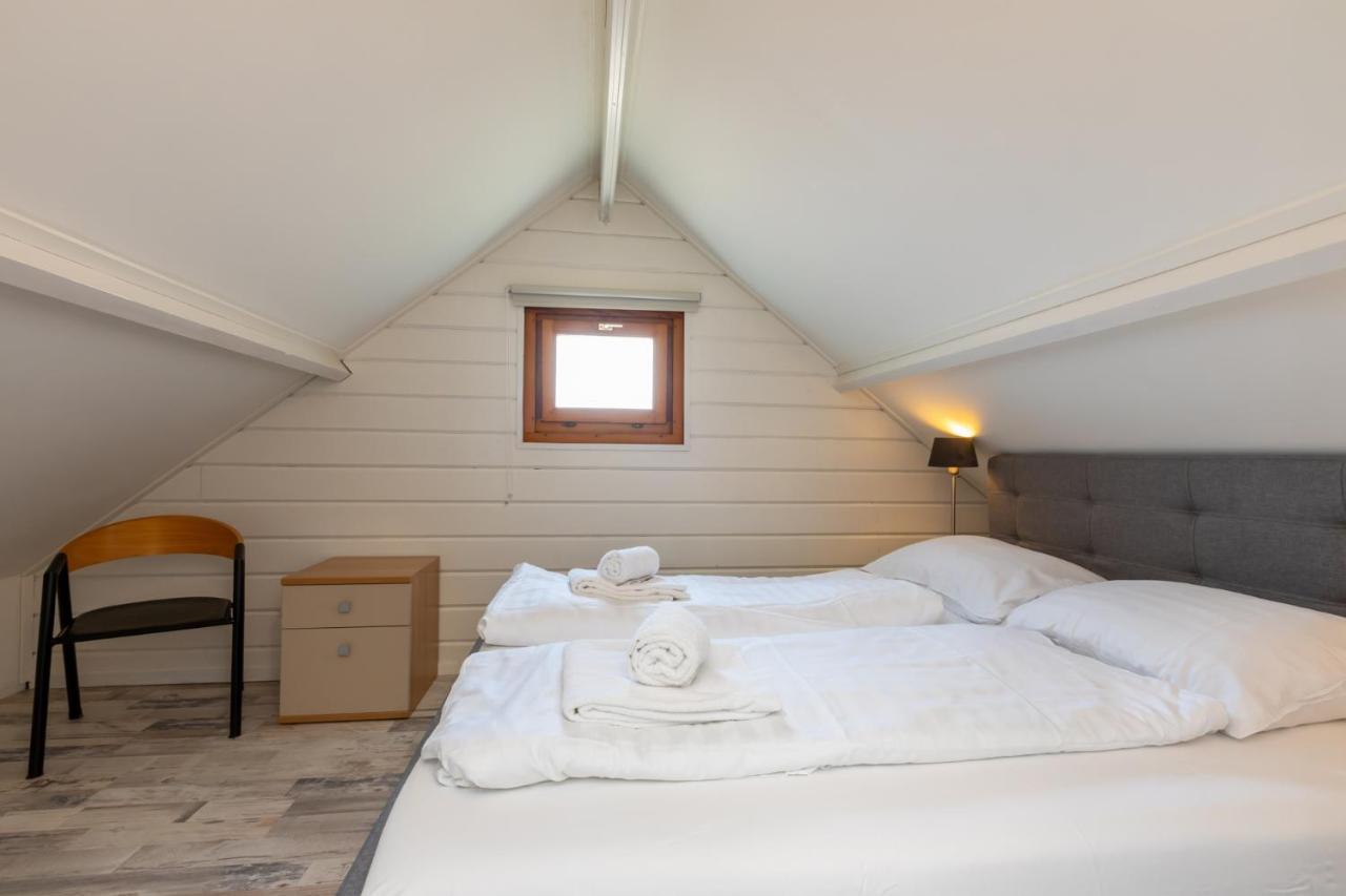 Welcome In - La Garage - Molenwal 11A, Westkapelle Villa Luaran gambar